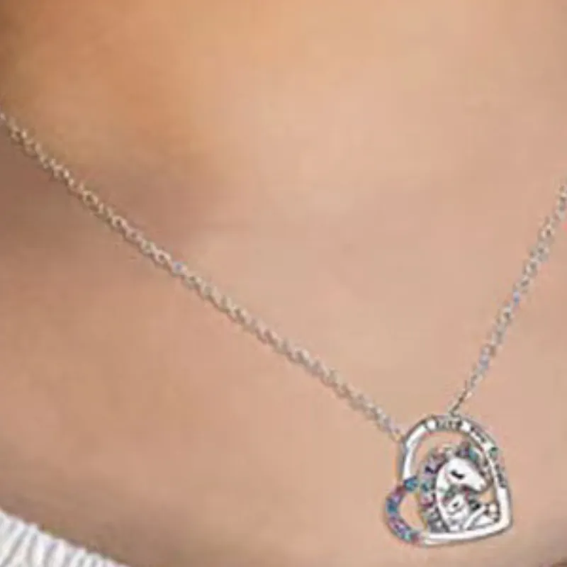 Fashionable Cute Necklace-1