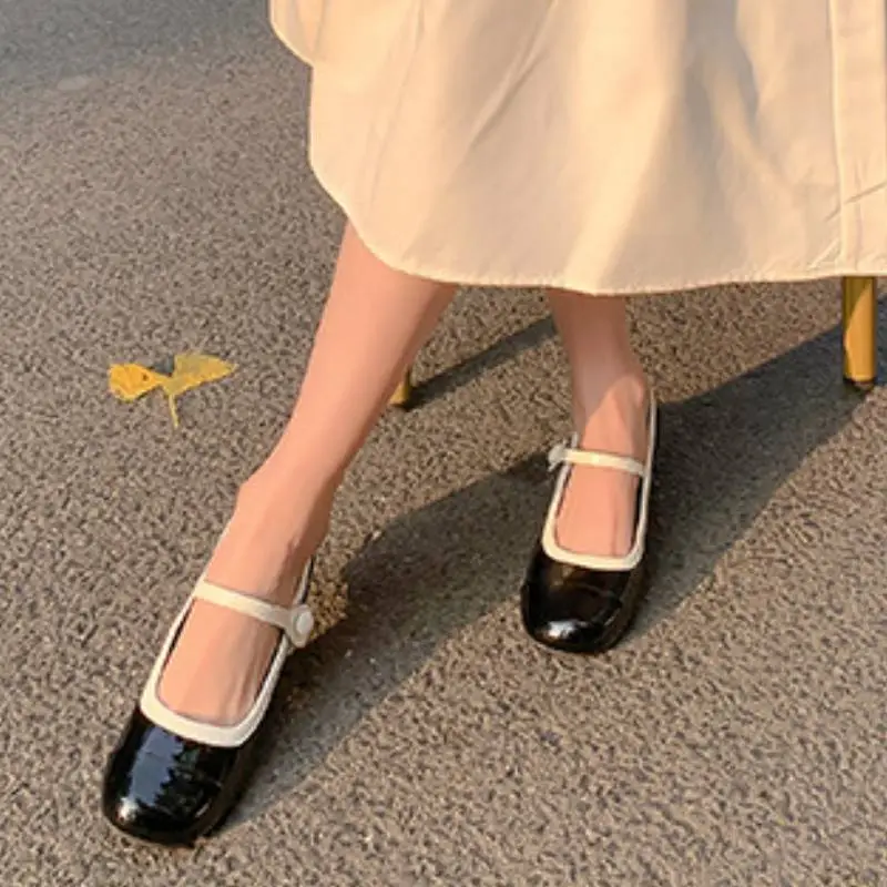 Simple Fashionable Mary Jane Shoes-4