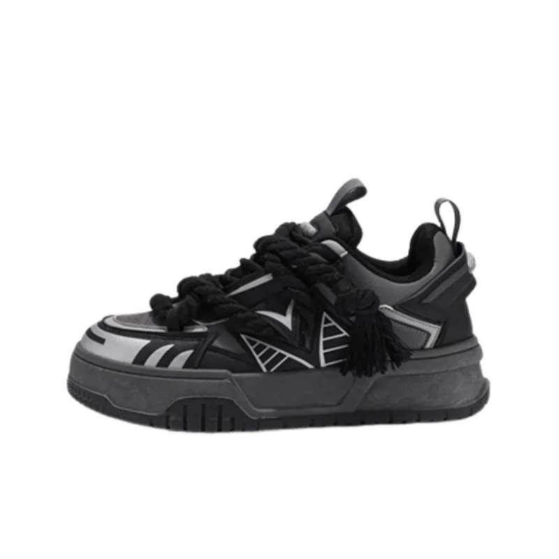 Fashionable Basics Stylish Skateboarding Shoes-4