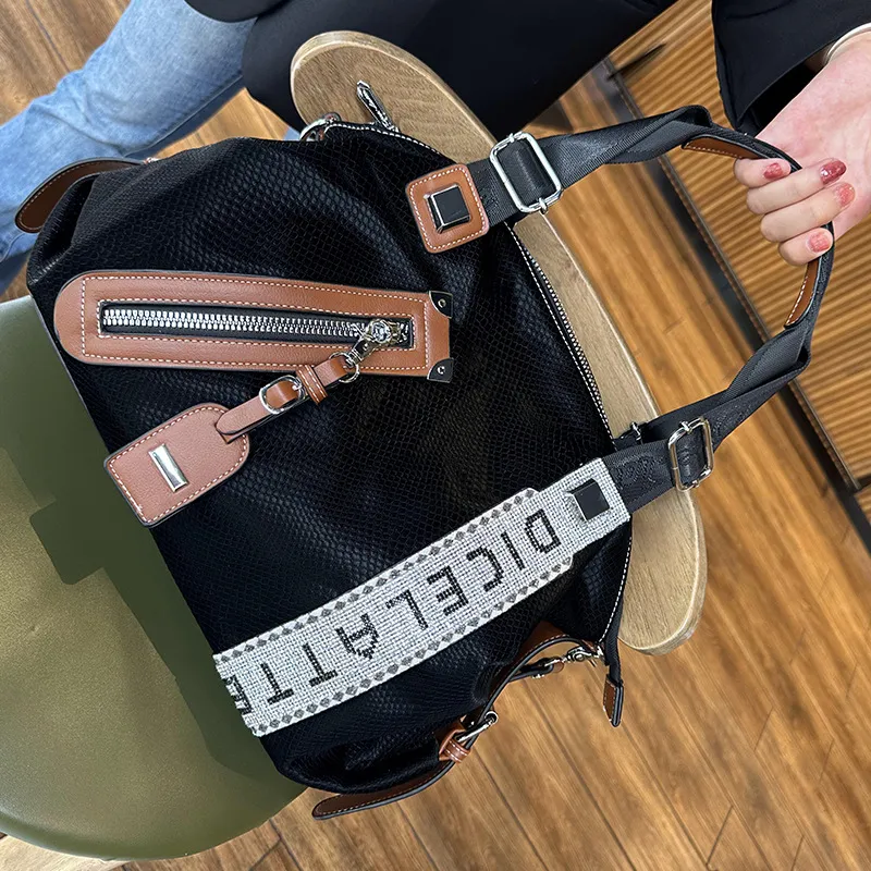 Casual Contrast Color Handbag-2