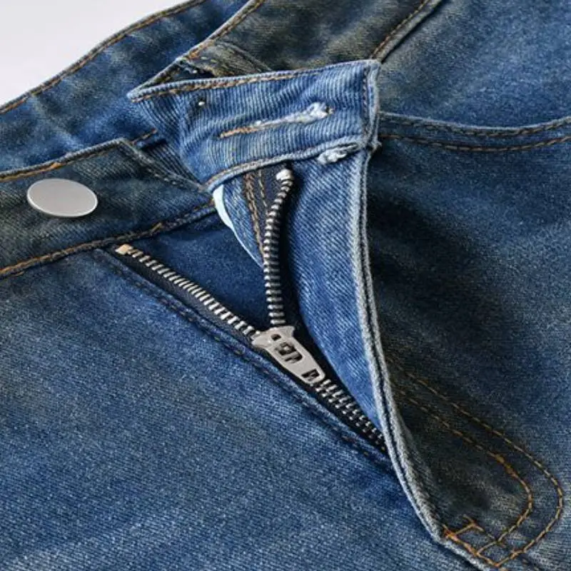 Simple Fashionable Jeans-4