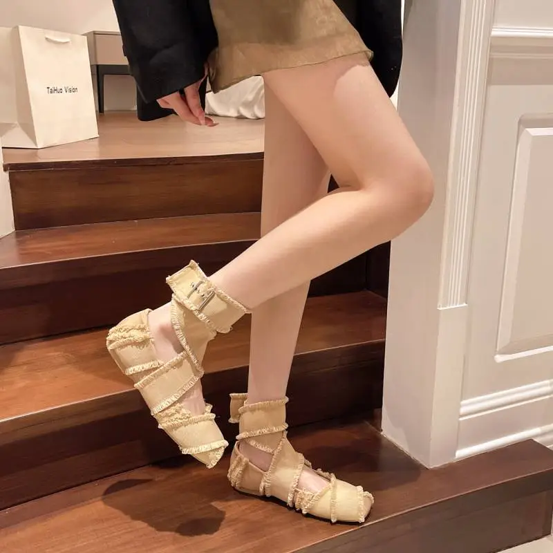 Retro Basics Mary Jane Shoes-2
