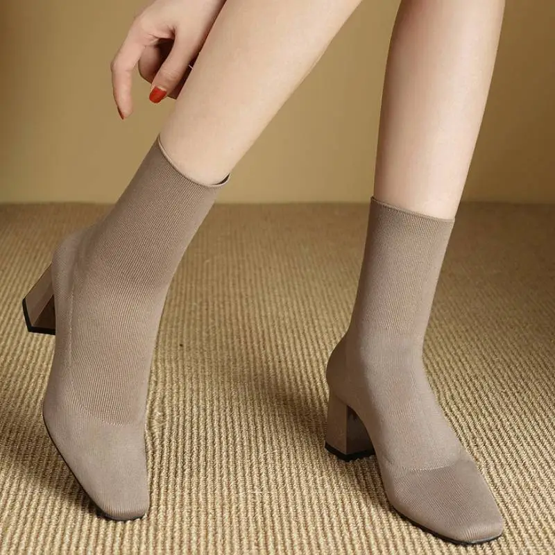 Fashionable Simple Ankle Boots-6