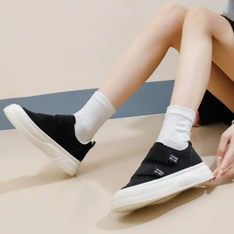 Casual Simple Lifestyle Shoes-10
