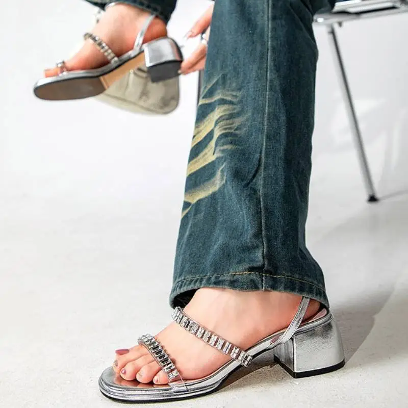 Fashionable Rhinestone Slide Sandals-2