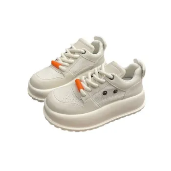Simple Breathable Skateboarding Shoes