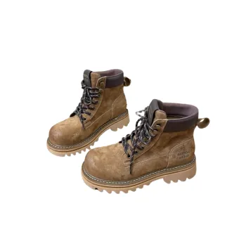 Warming Fashionable Outdoor Boots