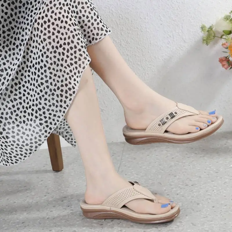 Casual Plain Flip Flops-2
