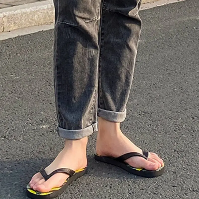 Simple All Over Print Flip Flops-1