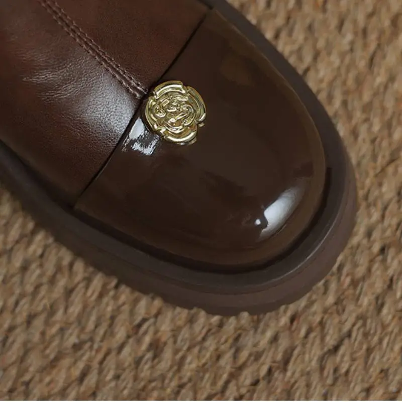 Casual Plain Chelsea Boot-4
