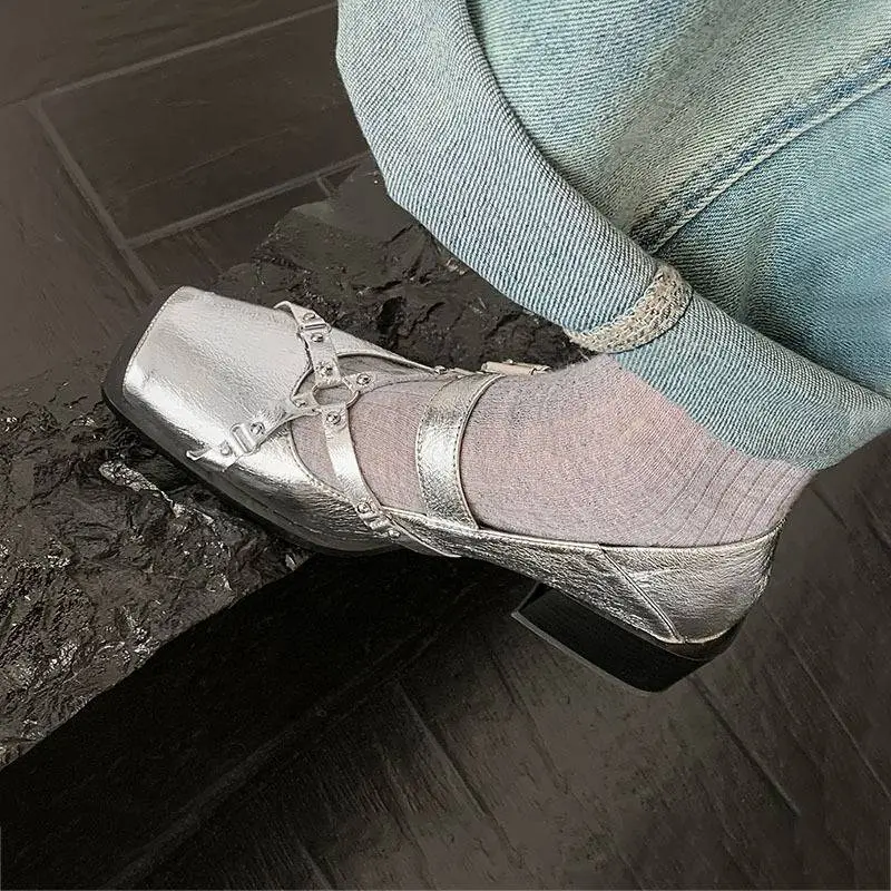 Simple Funky Mary Jane Shoes-6