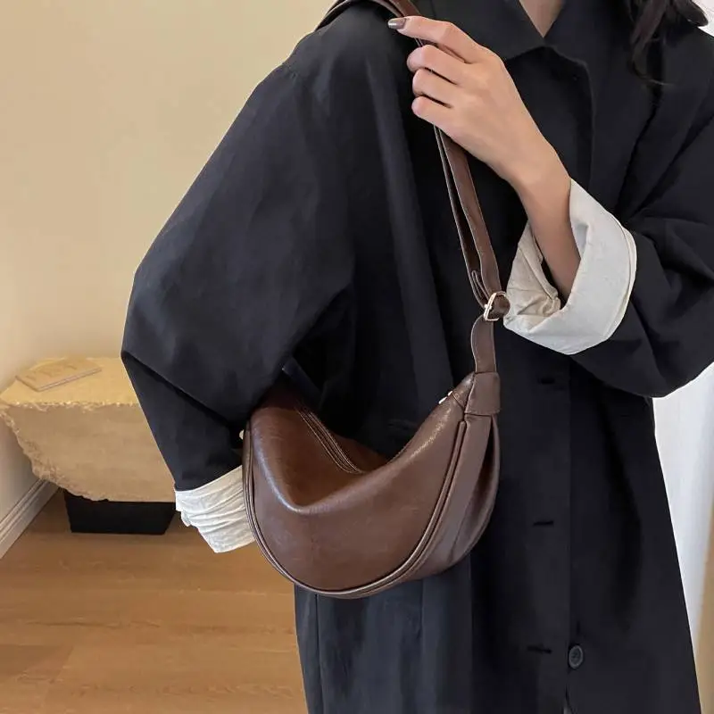 Trendy Retro Crossbody Bag-1