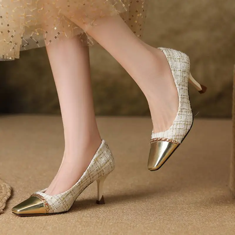 Fashionable Contrast Color High Heels-4