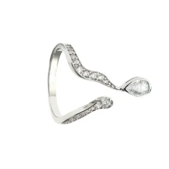 Fashionable Glamorous Ring