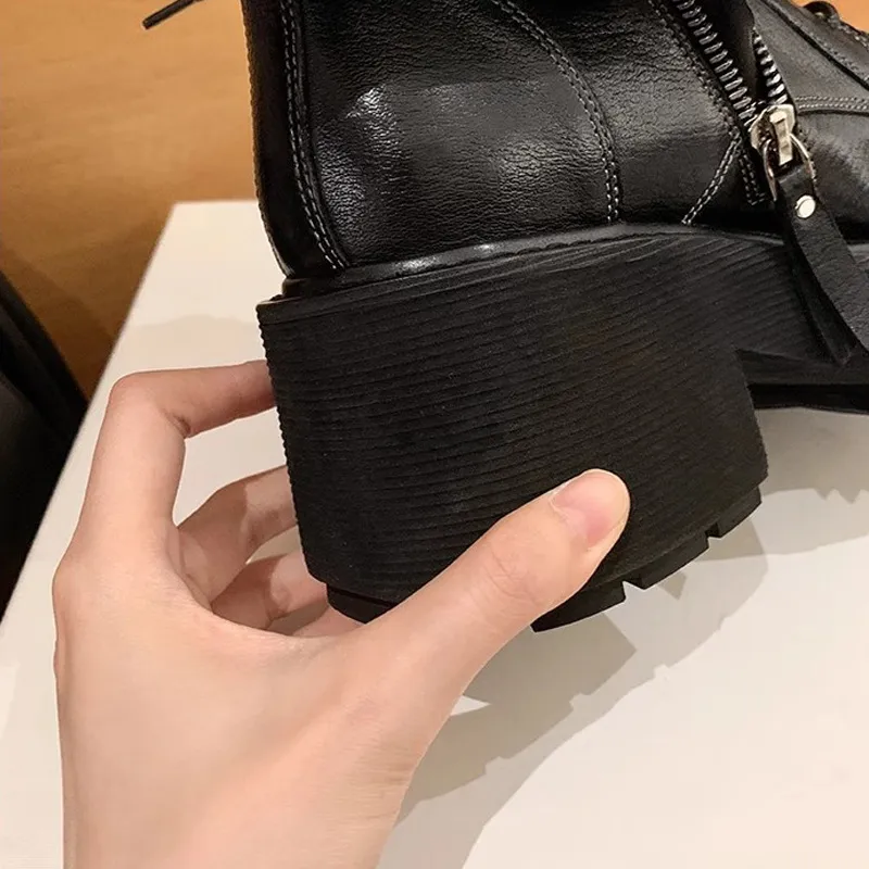 Fashionable Simple Martin Boot-3