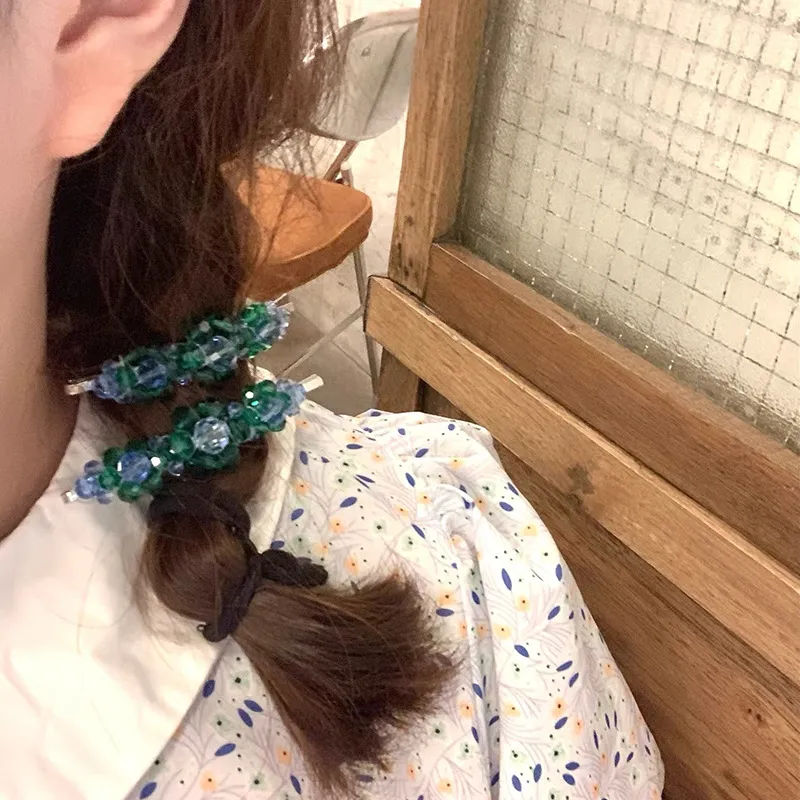 Simple Funky Hair Clip-1