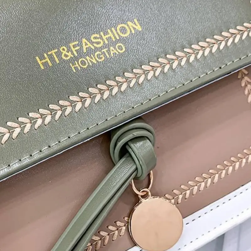 Fashionable Funky Shoulder Bag-7