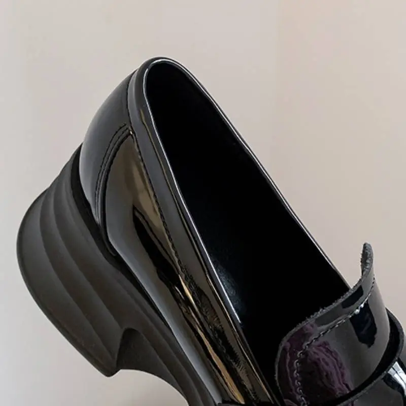 Fashionable Basics Loafer-4