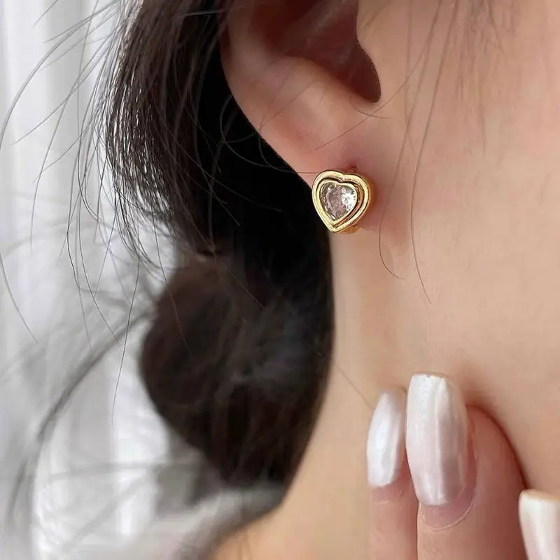 Retro Fashionable Ear Stud Women-2