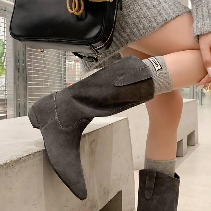 Fashionable Plain Knee High Boots-4