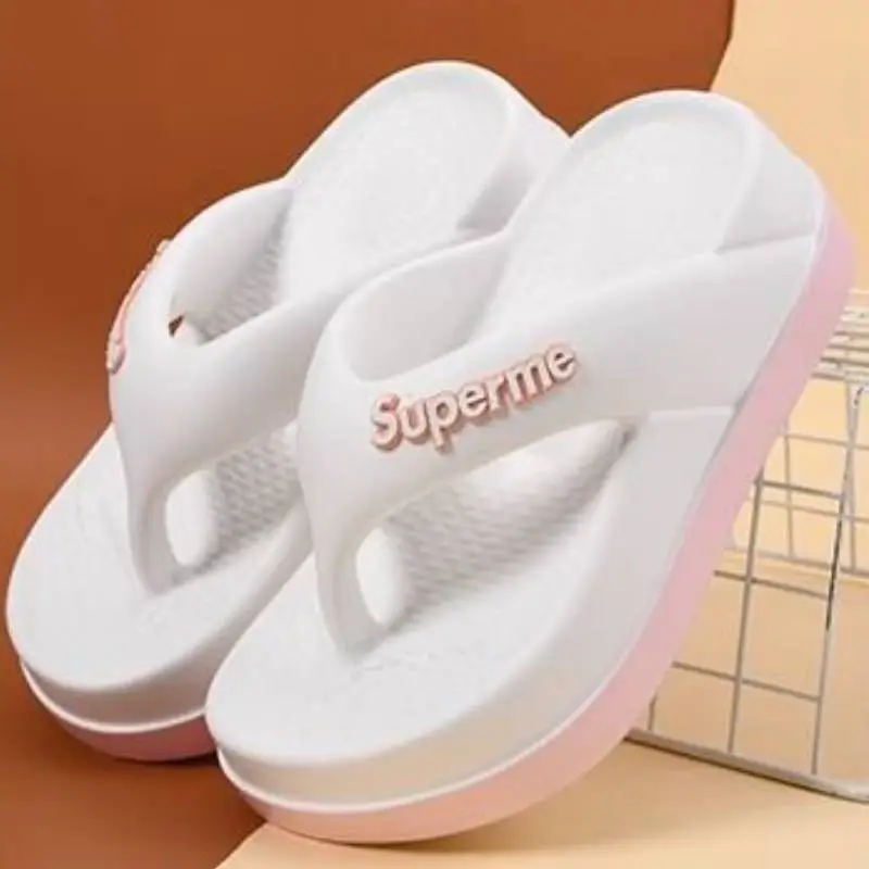 Fashionable Soft Flip Flops-1