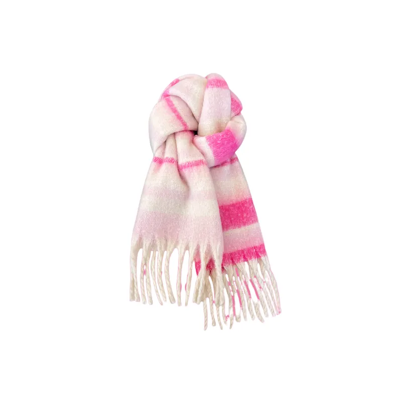 Simple Funky Knit Scarf-5