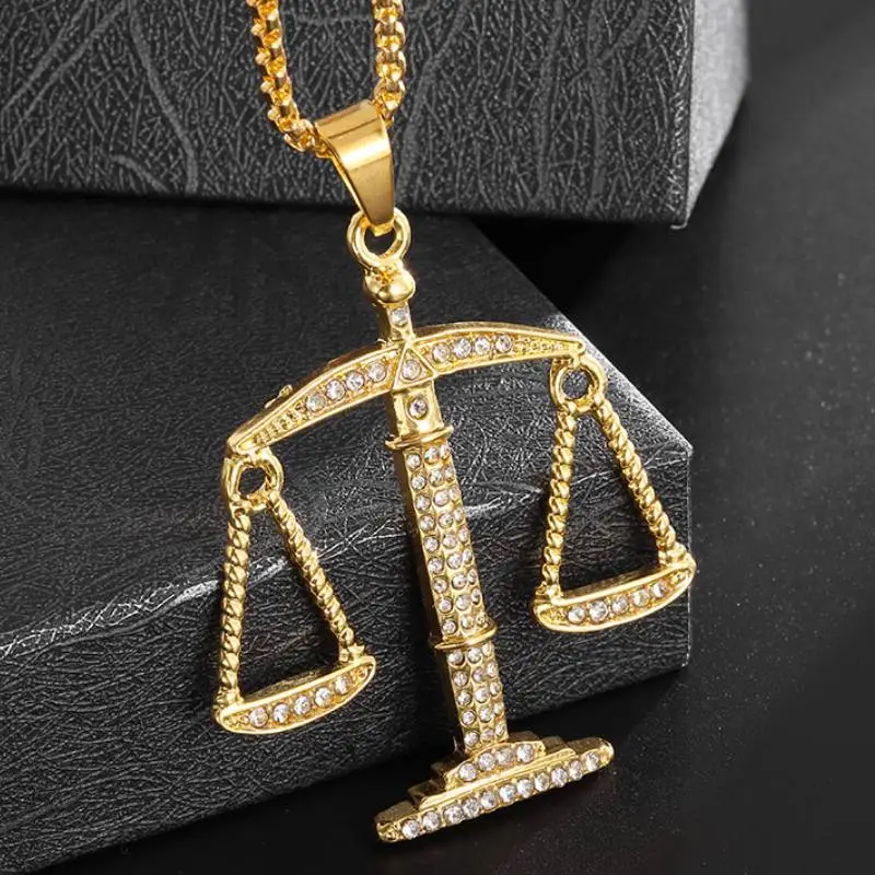 Fashionable Casual Necklace-1