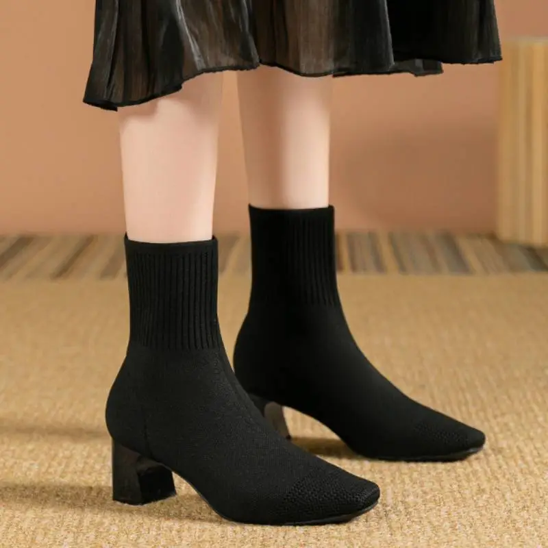 Casual Fashionable Ankle Boots-5