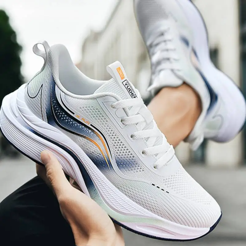 Fashionable Lightweight Running Shoes-10