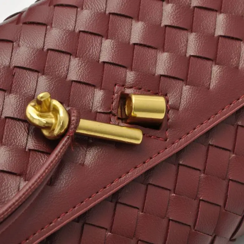 Fashionable Simple Crossbody Bag-5