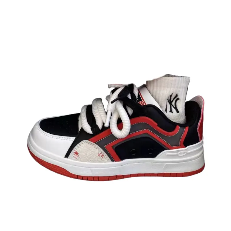 Retro Style Color Contrast Skateboard Shoes-0