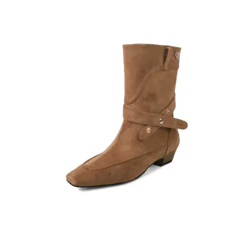 Simple Plain Chelsea Boot