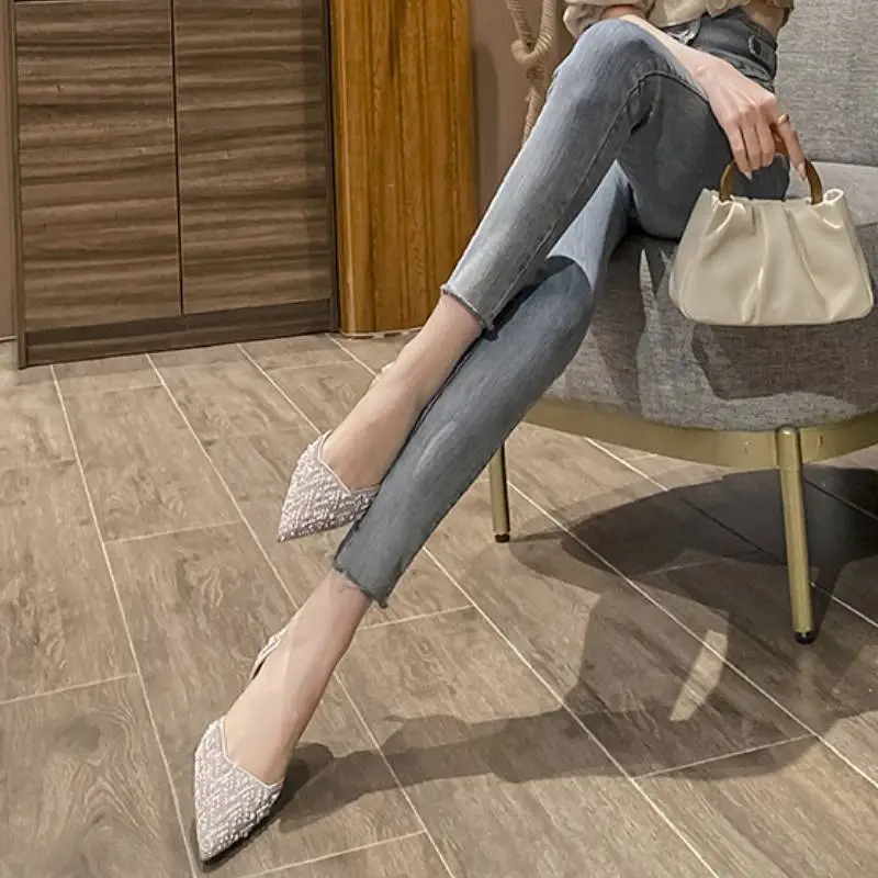 Fashionable Plain High Heels-2
