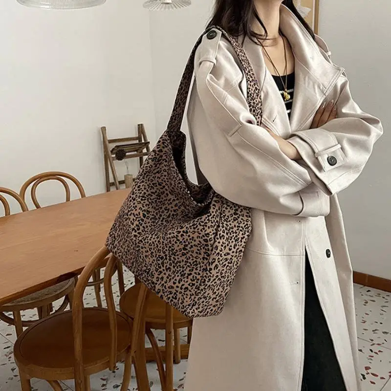 Casual Leopard Print Shoulder Bag-4