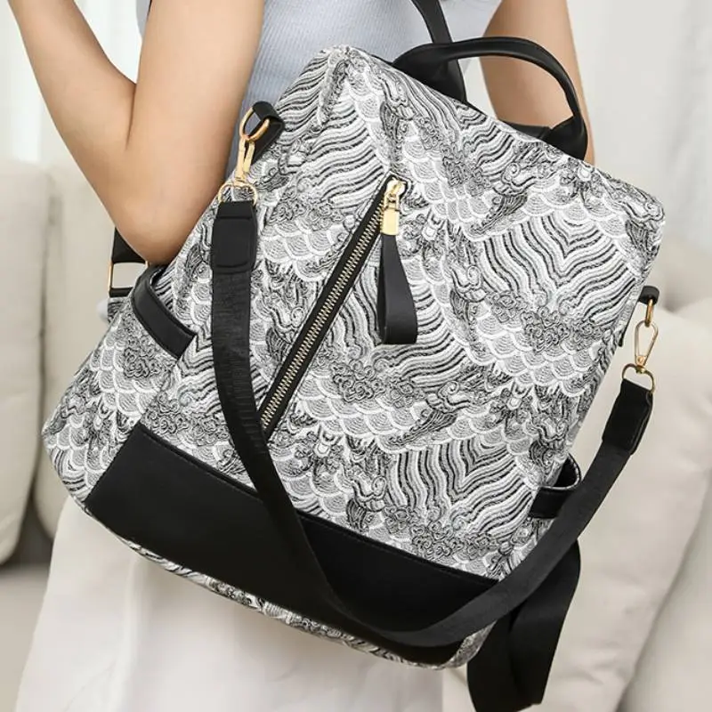 Casual Fashionable Backpack-2