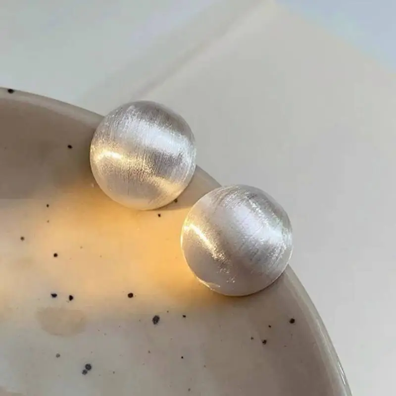 Fashionable Simple Ear Stud Women-5