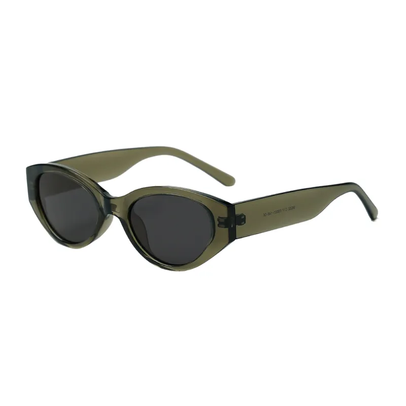 Retro Fashionable Sunglasses-1