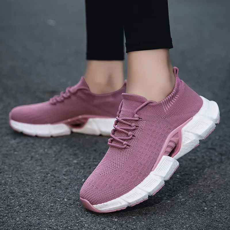 Simple Breathable Slip On Shoes-2