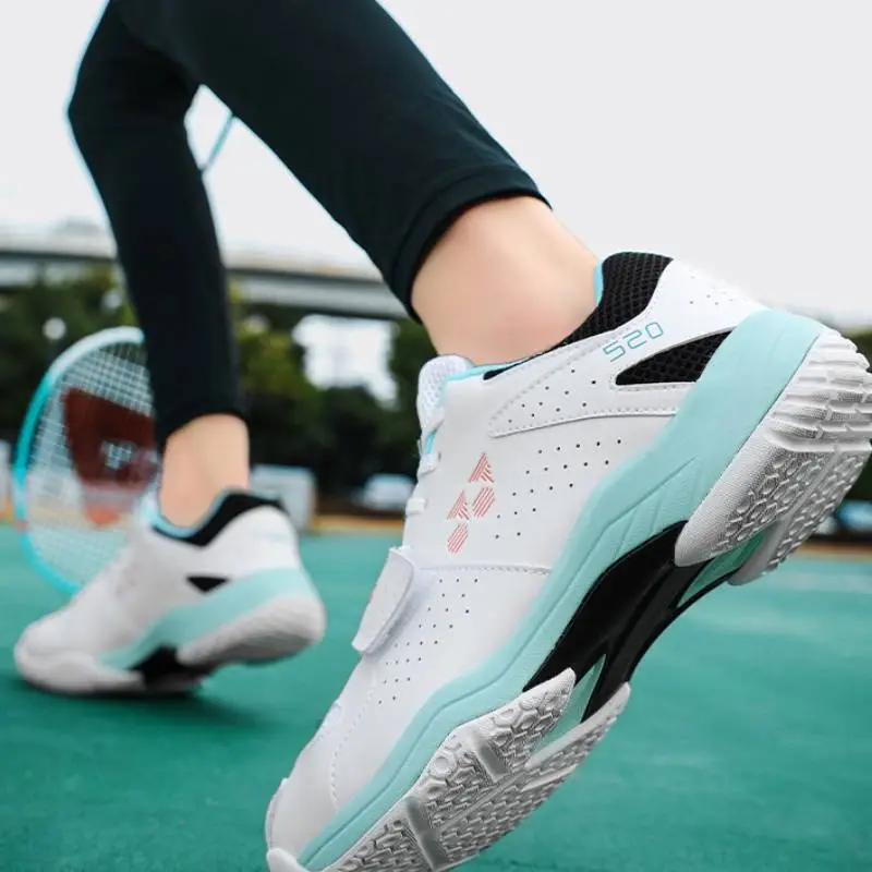 Casual Simple Badminton Shoes-10