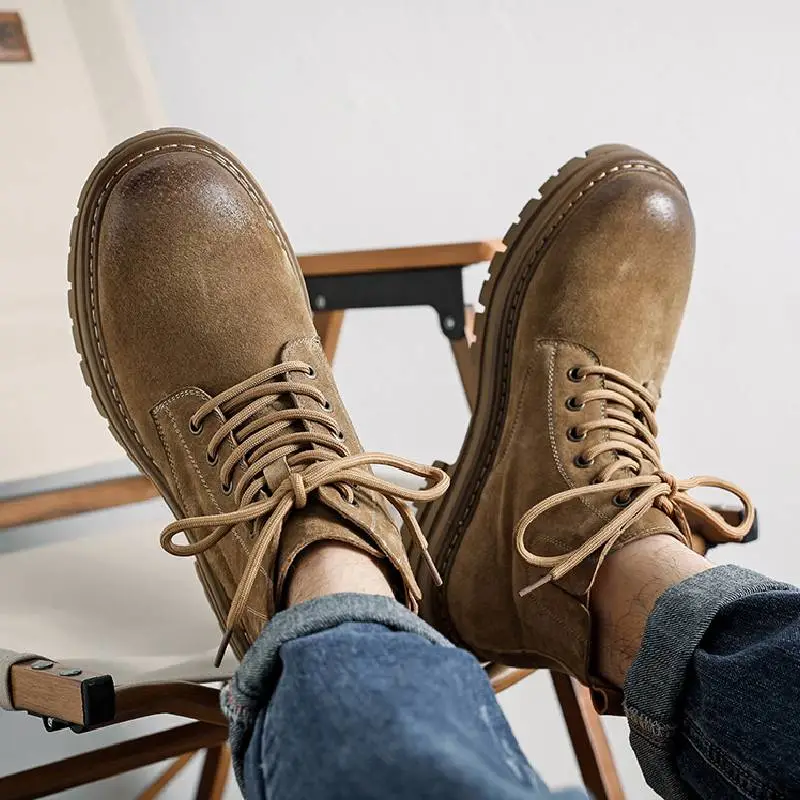 Casual Breathable Martin Boot-1