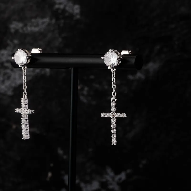 Fashionable Simple Earring-1