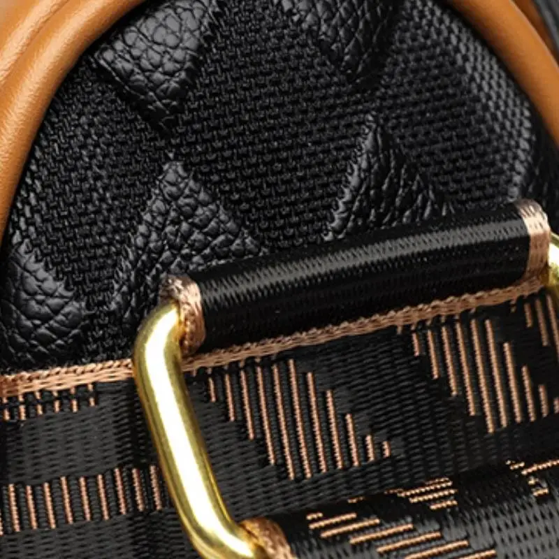 Fashionable Simple Crossbody Bag-3