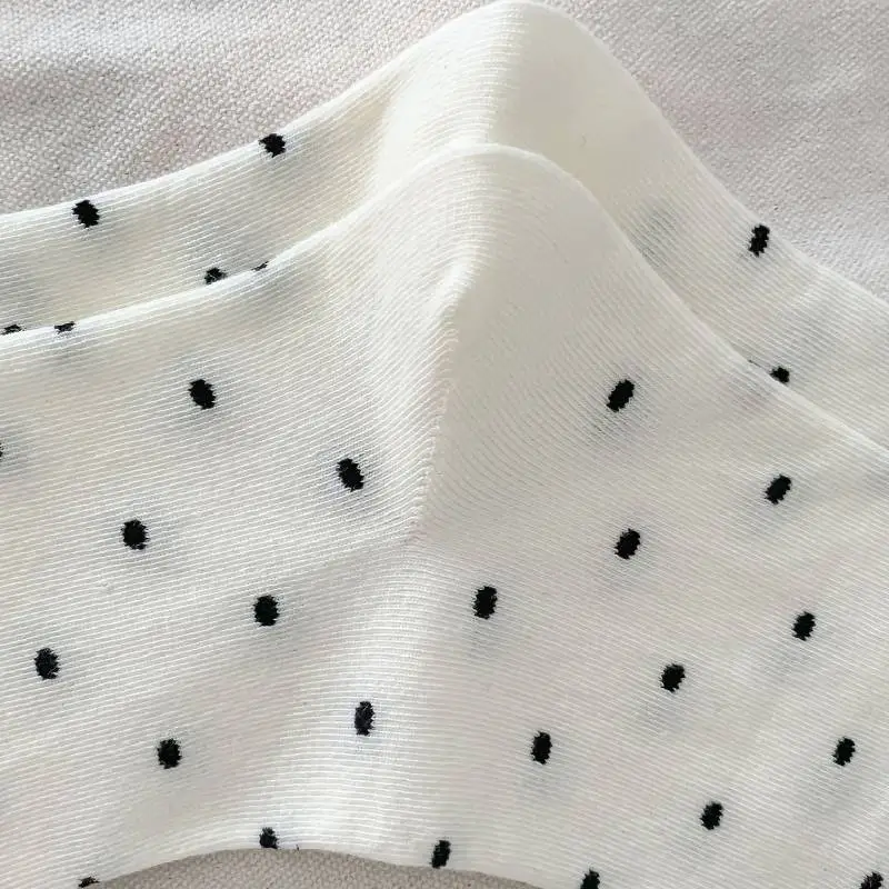 Embroidery Simple Cotton Mid Calf Sock-5