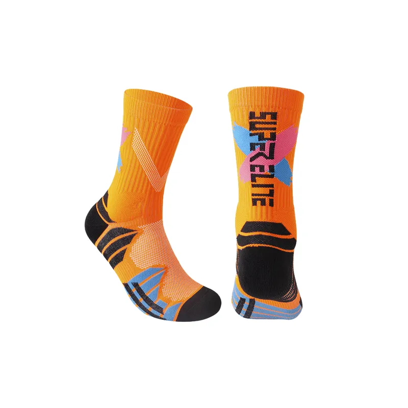 Contrast Color Sporty Polyester Mid Calf Sock-10