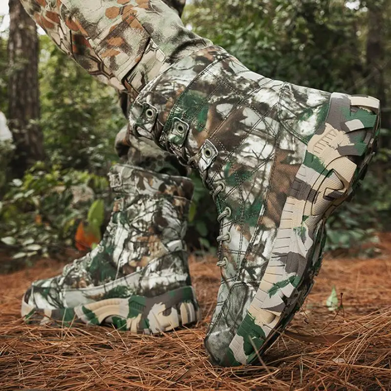 Sporty Camo Outdoor Boots-7