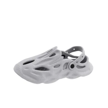 Fashionable Cool Clogs