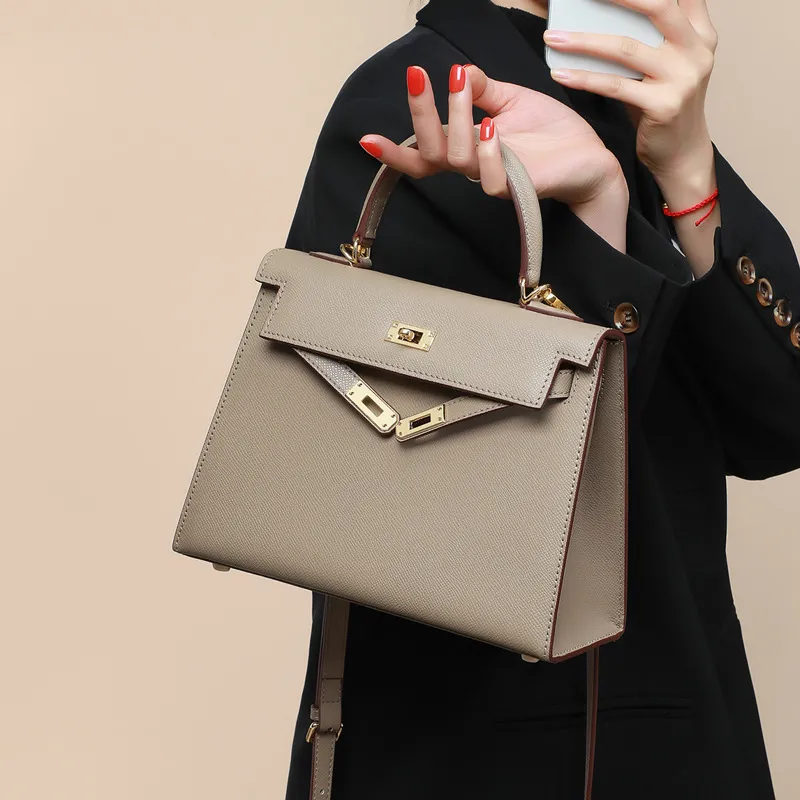 Fashion Trendy Handbag-3
