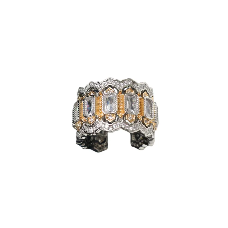 Retro Palace Emerald Ring-3