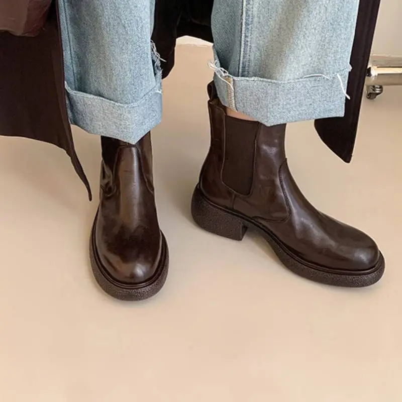 Retro Simple Ankle Boots-2