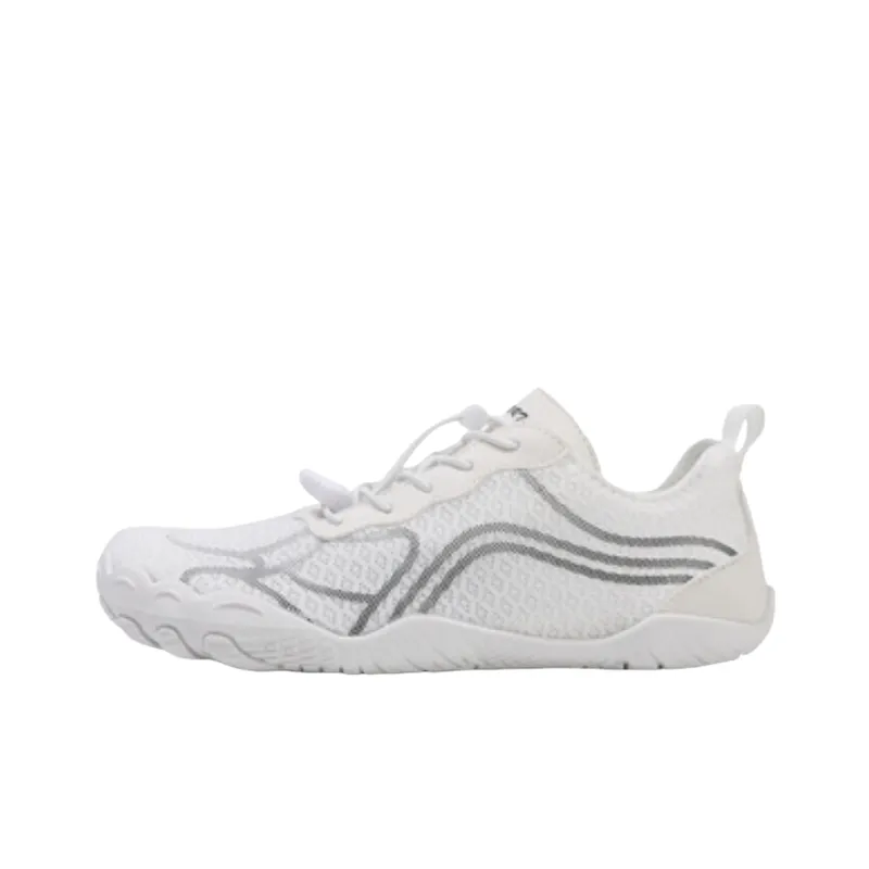 Casual Simple River Trekking Shoes-3